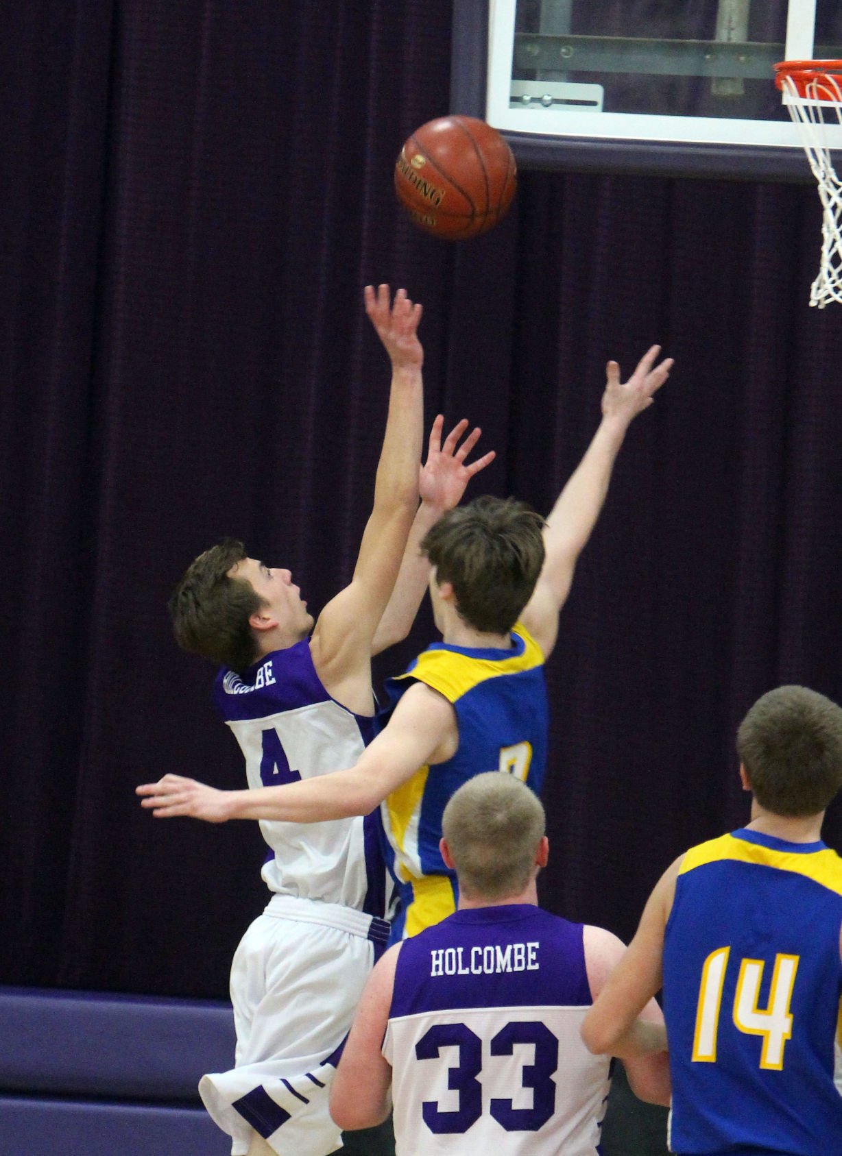 Cornell at Lake Holcombe boys basketball 12-4-18